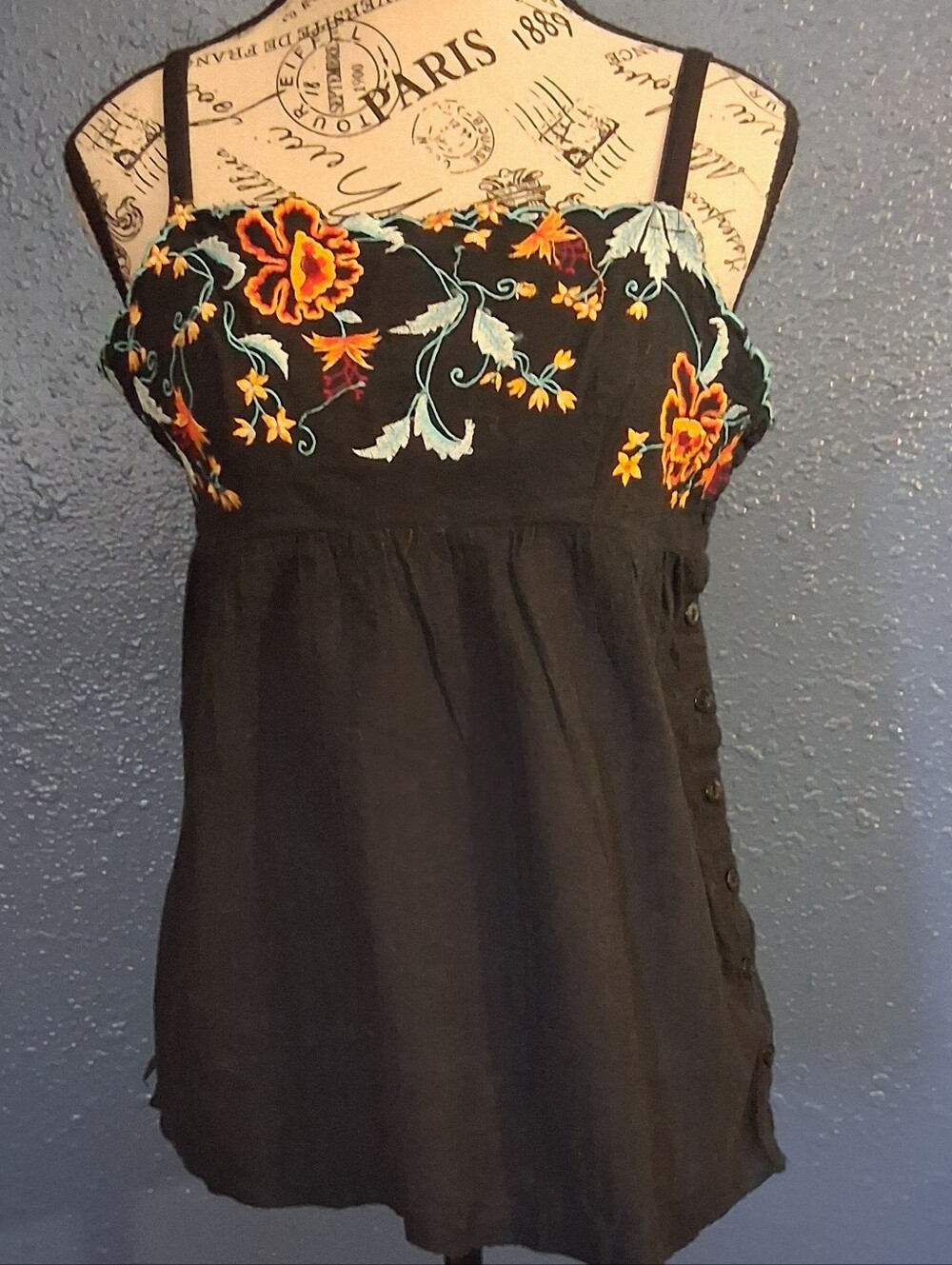 H&M Womens Black Spagetti Strap Tank W Floral Embroidery And Scalloped Neck 12